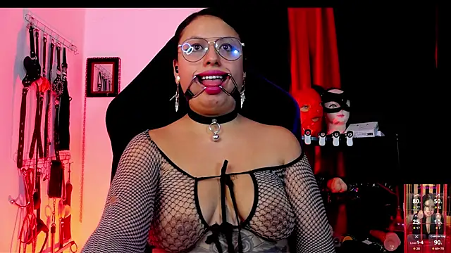 Fetishdoll_BDSM Chat XXX in diretta