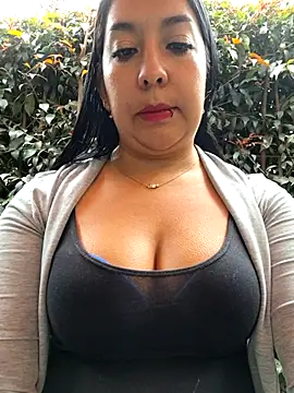 Chatroom XXX en direct de keny__a