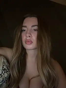 EclipseLunaireSouveraine's Webcam Show
