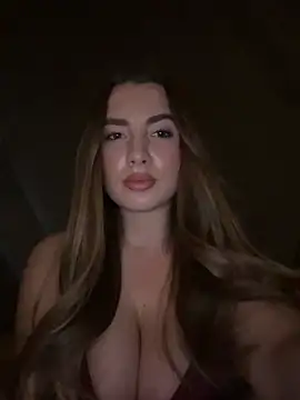 EclipseLunaireSouveraine's Webcam Show