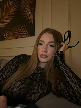 EclipseLunaireSouveraine's Webcam Show