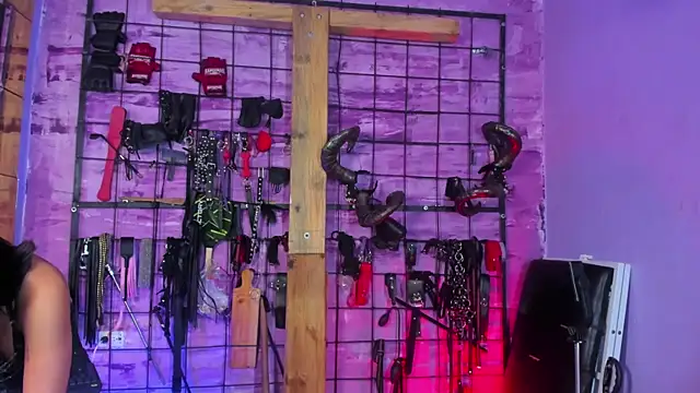 alexia_aitanaa_'s Webcam Show