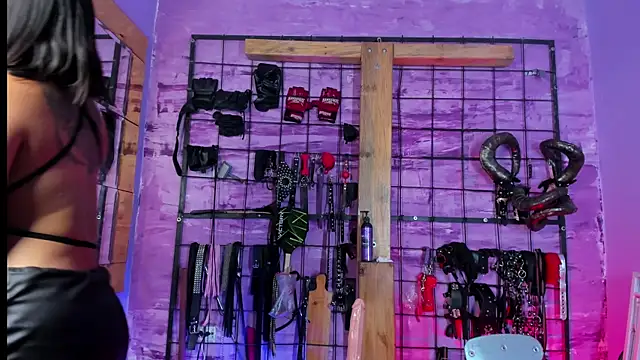 alexia_aitanaa_'s Webcam Show