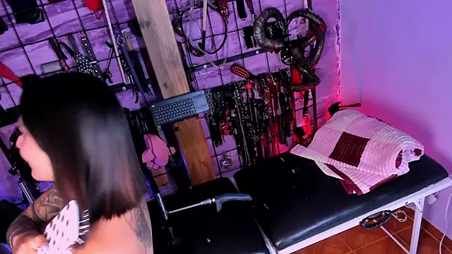 Show modela alexia_aitanaa_ na web-kameri