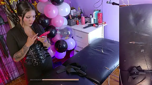 Show modela alexia_aitanaa_ na web-kameri