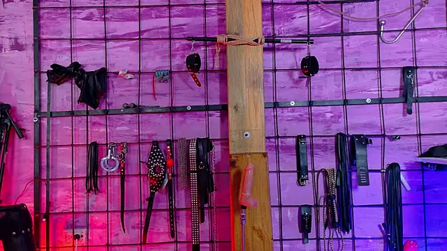 alexia_aitanaa_'s Webcam Show