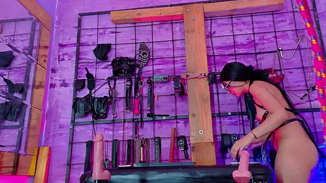alexia_aitanaa_ 网络视讯表演