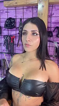 alexia_aitanaa_'s Webcam Show