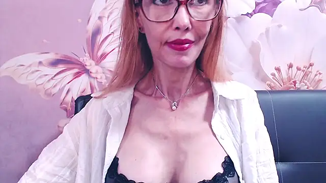 Show de BlondPussy na webcam