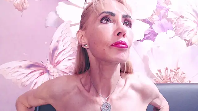 Show modela BlondPussy na web-kameri