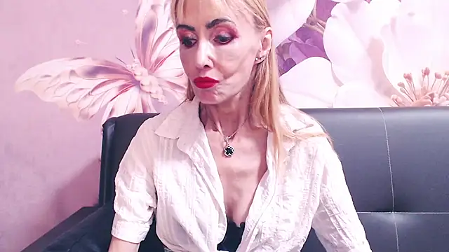 โชว์เว็บแคมของ BlondPussy
