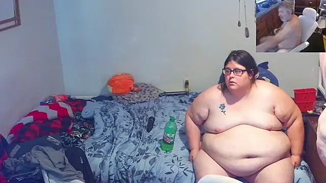 Jamesandjadethomas79's Webcam Show