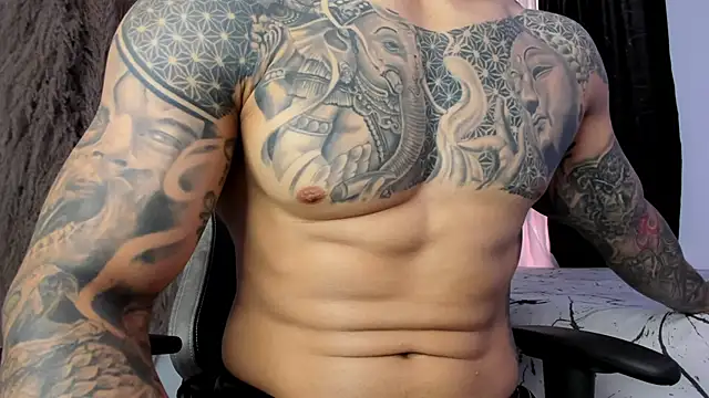 Aron_Dark Show Webcam
