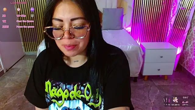 martinna_tay's Live XXX Chat