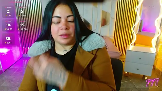 martinna_tay: απευθείας συνομιλία ΧΧΧ