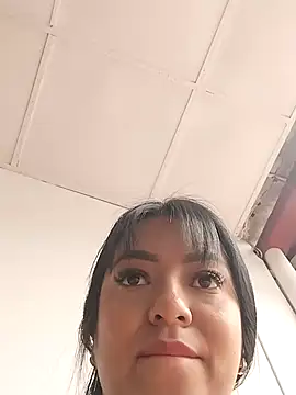 Pertunjukan Kamera Web MICHEL_XXX2026