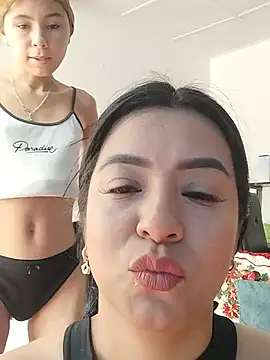 Show de girls_hot2026 na webcam