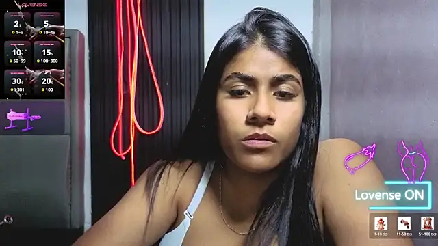 Rubi_boobs_ 现场XXX聊天