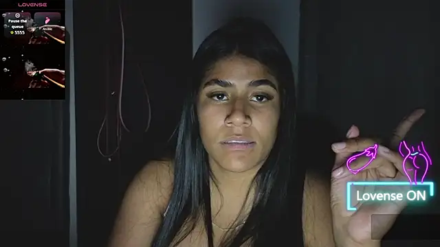 Rubi_boobs_ élő chatszobája