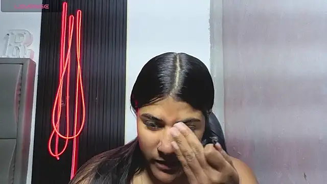 Rubi_boobs_のライブXXXチャット
