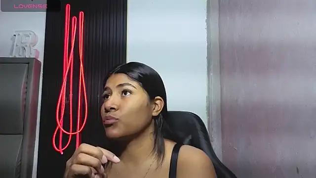 Онлайн чат XXX Rubi_boobs_