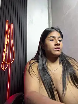 Rubi_boobs_ 现场XXX聊天