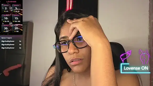 Rubi_boobs_ 现场XXX聊天