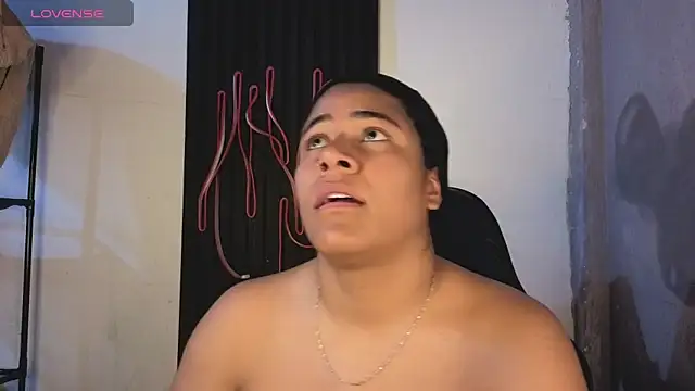 แชท XXX สดของ Rubi_boobs_