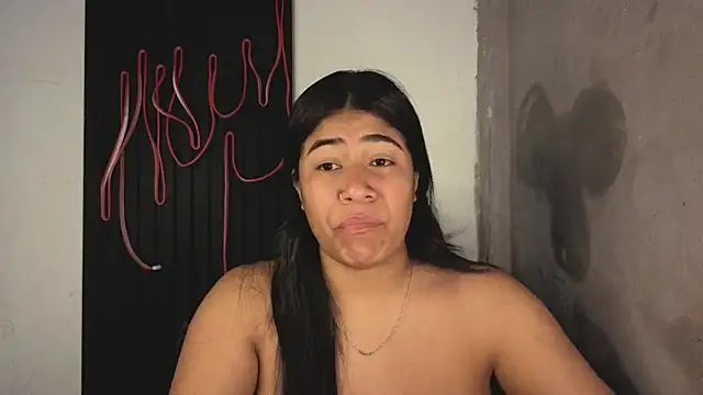 Rubi_boobs_'s Webcam Show