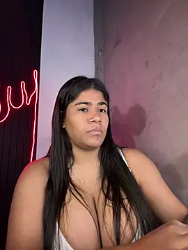 دردشة Rubi_boobs_ الجنسية المباشرة
