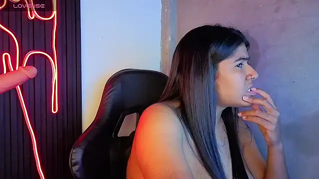Rubi_boobs_ Obrolan Langsung XXX