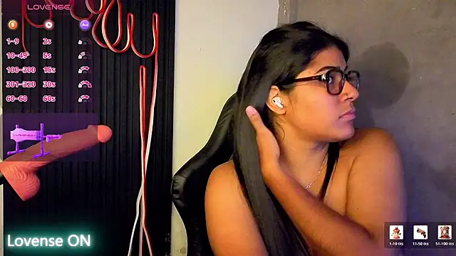Rubi_boobs_'s Live XXX Chat