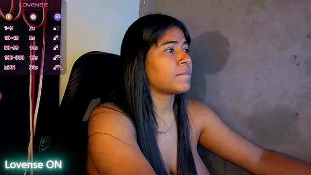 הופעת וובקאם של Rubi_boobs_