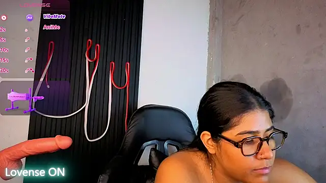 Rubi_boobs_'s Webcam Show