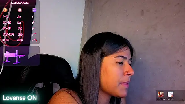 Rubi_boobs_'s Webcam Show