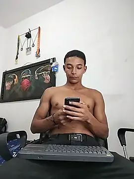 Demiansteven444のウェブカメラショー