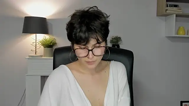 sarah_perfect: απευθείας συνομιλία ΧΧΧ