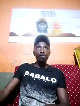 paulkienjeku – webcam-show