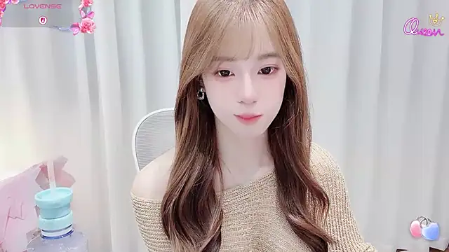 Yuuuuulyのウェブカメラショー