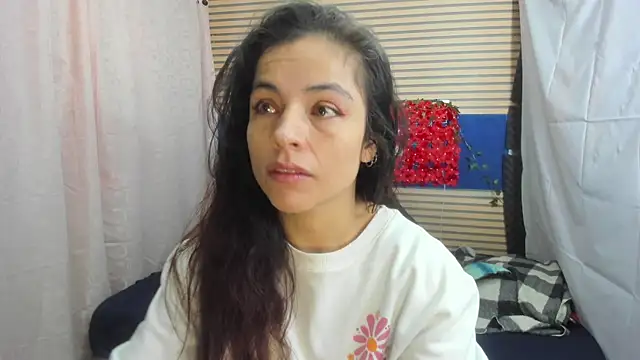 دردشة rosse_2504 الجنسية المباشرة