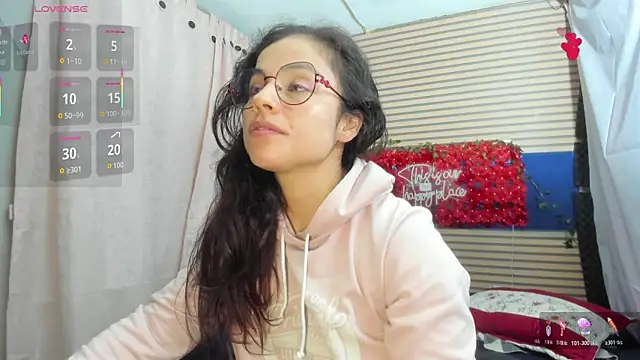 rosse_2504 élő XXX-chatje