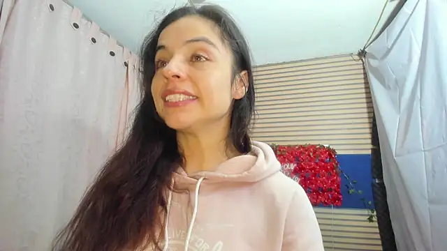 rosse_2504 Chat XXX in diretta