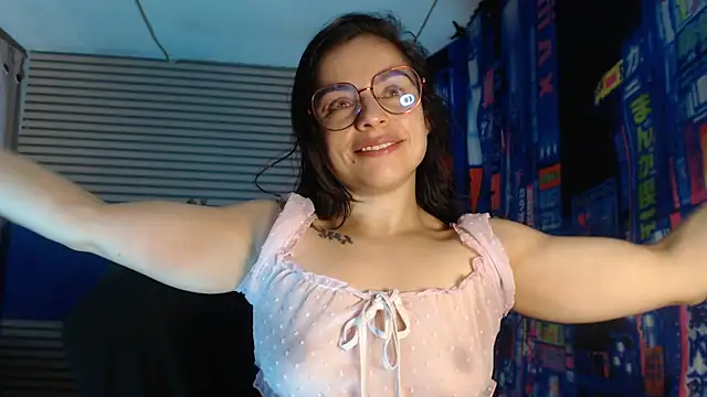 rosse_2504 লাইভ XXX চ্যাট