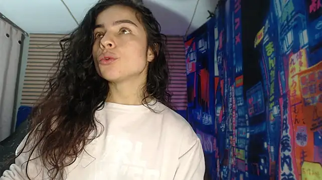 rosse_2504 Chat XXX in diretta