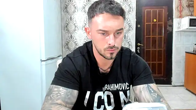 Webkamerová show Jonmusclemaster