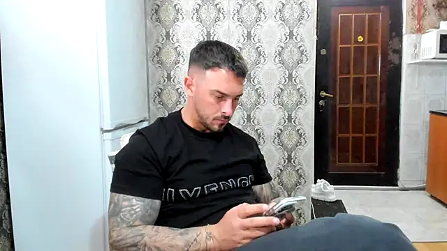 Jonmusclemaster Webcamshow