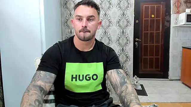Jonmusclemaster Webcam show