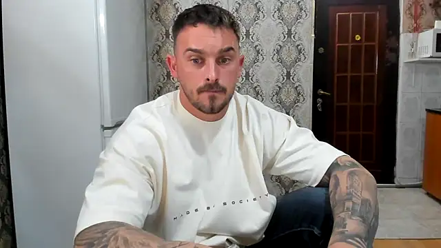 Jonmusclemaster Webcam show