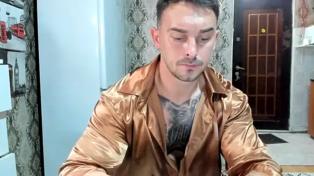 Jonmusclemaster Show in webcam