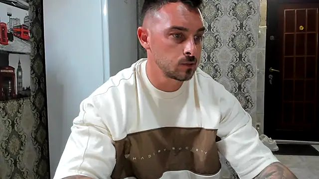Jonmusclemaster Webcam show